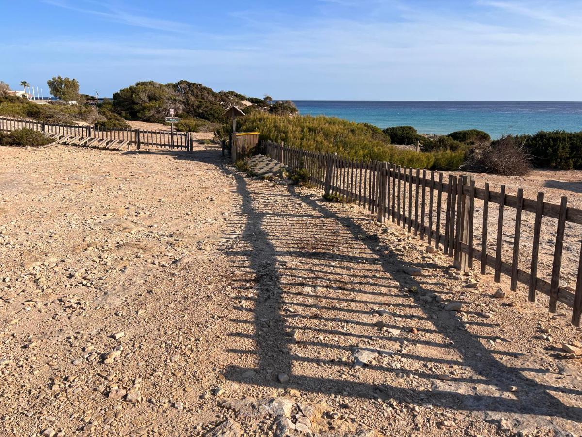 Arenas Del Mar Formentera Es Arenals Exterior foto